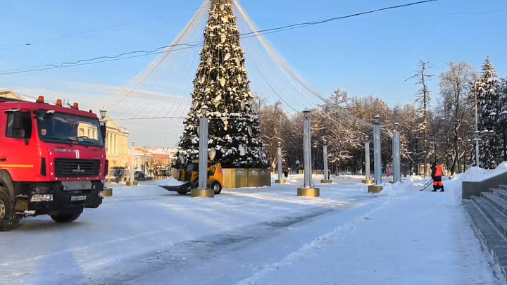 Мэрия Владимира загородилась сугробами от протестной активности