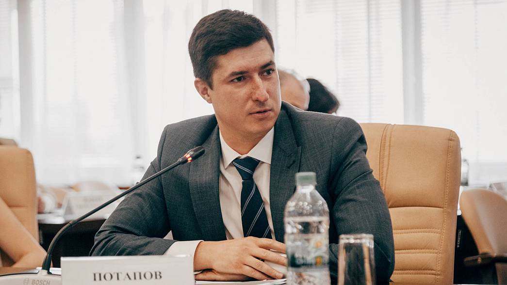 Экс-директор департамента ЖКХ Владимирской области Илья Потапов в ближайшее время, скорее всего, возглавит госпредприятие «Владимиртеплогаз»