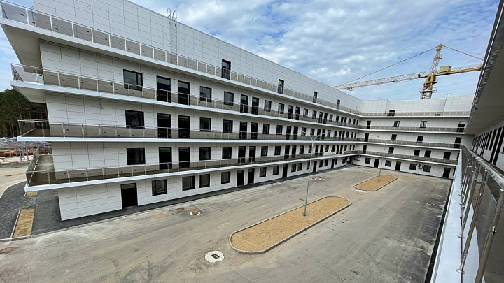 Заасфальтировано 70% проезжей части на территории инфекционного госпиталя во Владимире