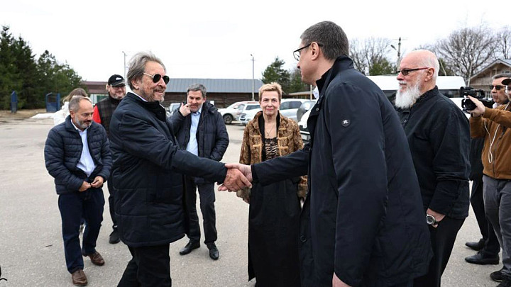 Авдеев и Маск обсудили переезд 50 семей фермеров из ЮАР во Владимирскую область