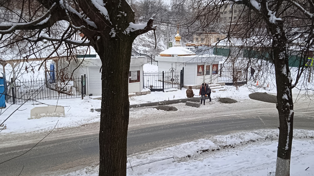 Во Владимире приступили к зимней укладке тротуарной плитки