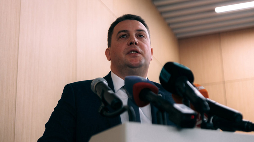 Осужденный за взятки глава города Владимира Дмитрий Наумов уехал на СВО