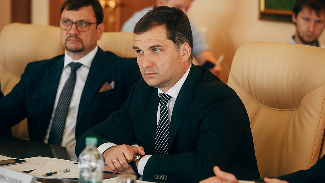 Вице-губернатор Владимирской области Максим Брусенцов объяснил, почему отменяется конкурс по выбору разработчика «Стратегии-2035»