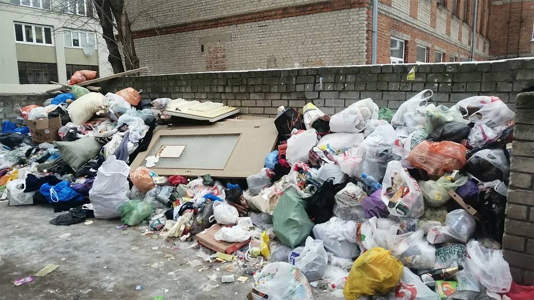 Владимирцы грозят властям массовым «мусорным флешмобом», если ситуация с вывозом отходов не нормализуется в ближайшие дни