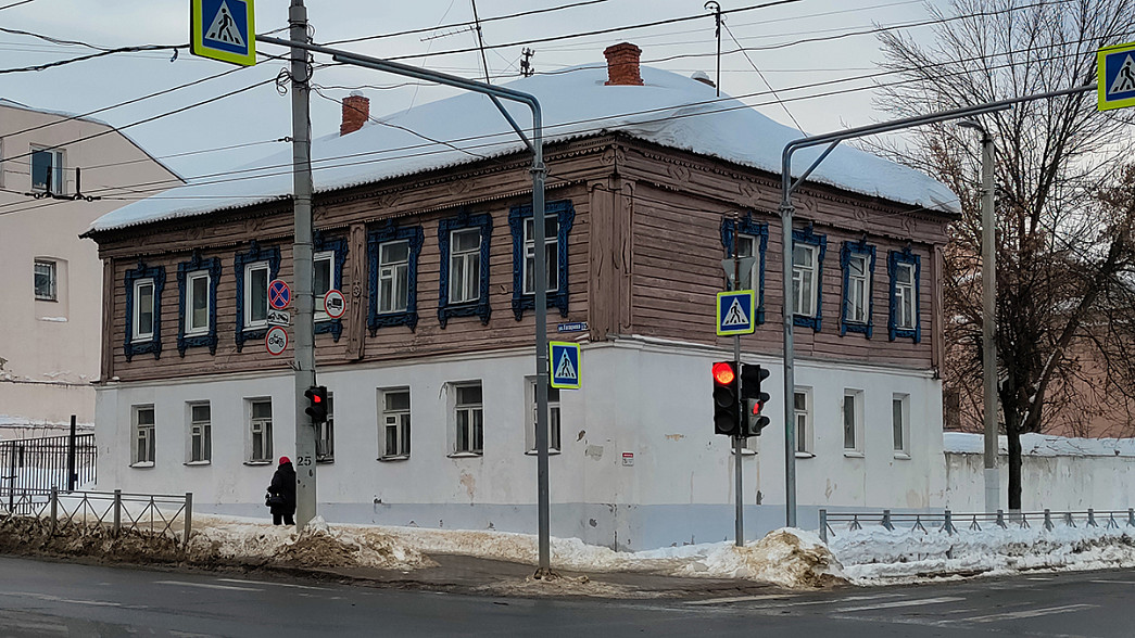 Урбанисты спасли дом, где жил поэт Александр Безыменский?