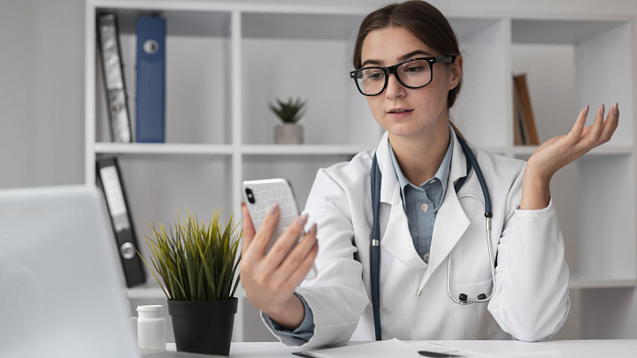 Что делать с сообщениями на Госуслугах о медпомощи, которую не оказывали?