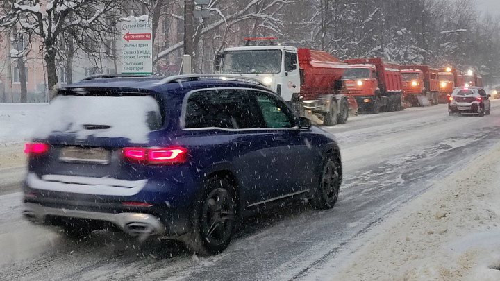 Снегопад снова парализовал город Владимир