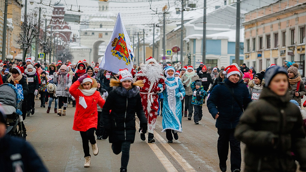 Центр города Владимира перекроют для забега Дедов Морозов и Снегурочек