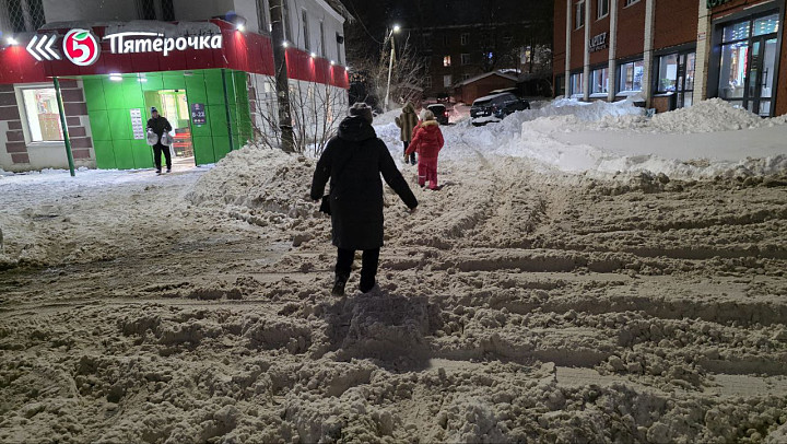 Муниципальные службы готовятся к новым снегопадам