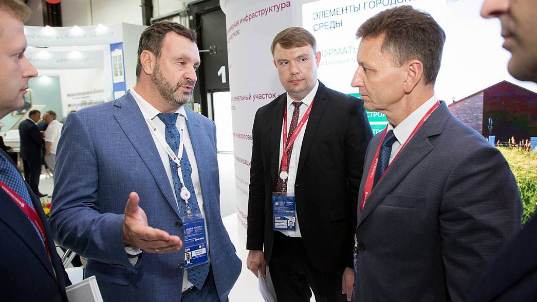 Губернатор Сипягин подписал в Петербурге меморандум с «Верофармом» и встретился с послом Беларуси