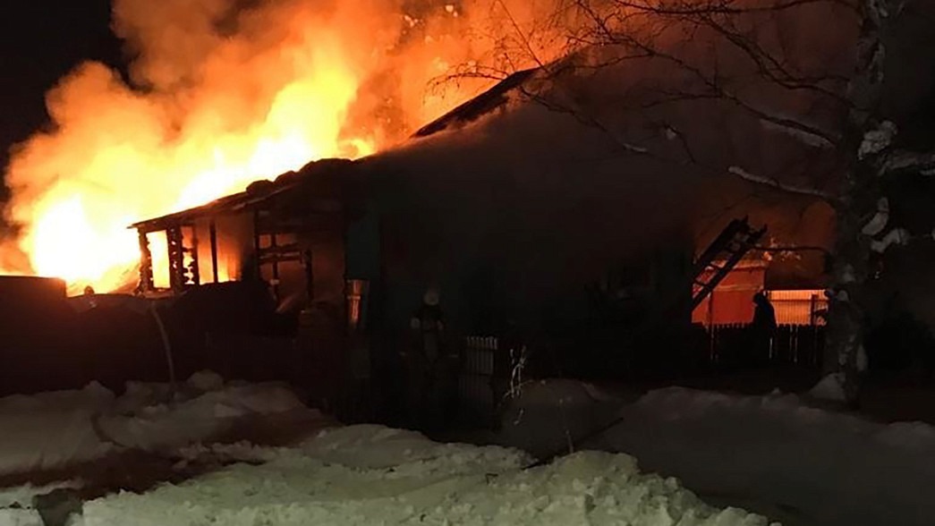 Во Владимирской области в частном доме сгорели два человека