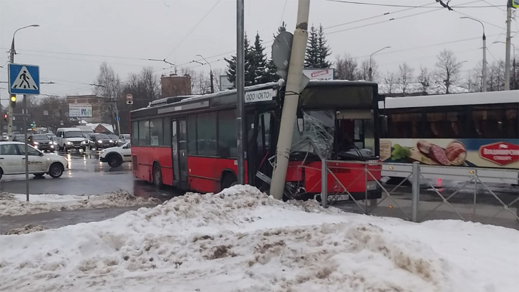 Каждая шестая авария во Владимире происходит с участием общественного транспорта
