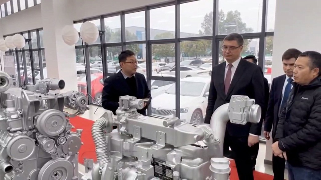 Власти надеются на помощь китайцев в производстве владимирских тракторов