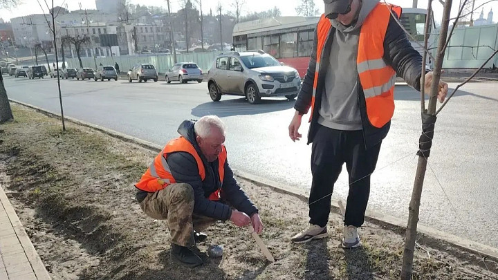 Город Владимир отмывают после зимы