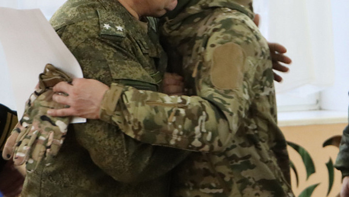 Со счетов погибших участников СВО списывают долги по старым кредитам