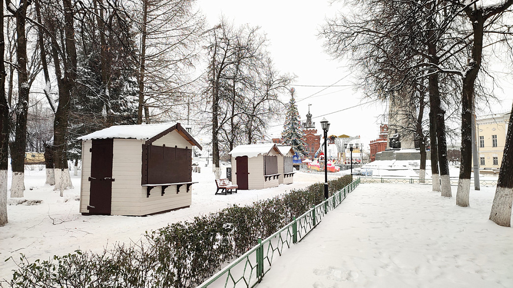 Рождественская ярмарка вернулась на Соборную площадь города Владимира
