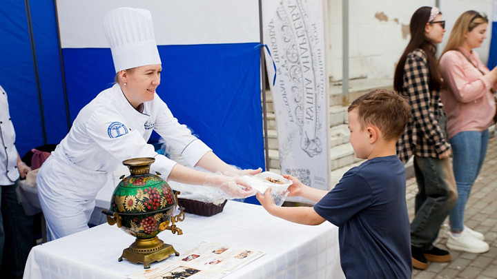 Во Владимире из-за угрозы ливней отменён кулинарный фестиваль «Вкусная Россия»
