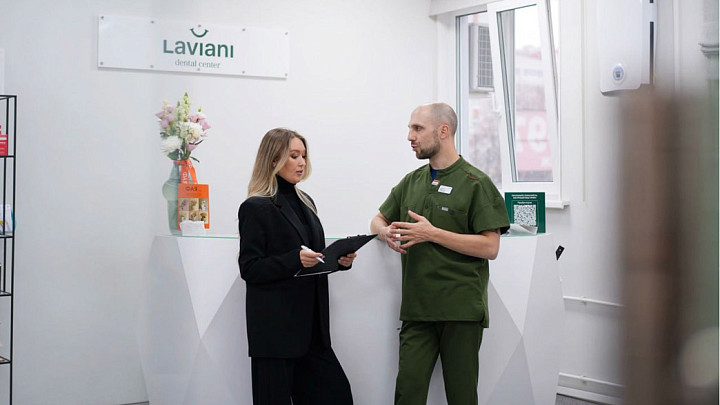 «Будущее уже наступило»: первую имплантацию во Владимире под контролем искусственного интеллекта провели в стоматологии «Лавиани»